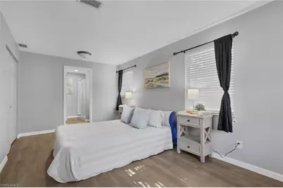 862 95th Ave N, Naples, FL 34108 - Photo 16