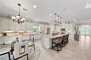 9256 Rialto Ln, Naples, FL 34119 - Photo 10