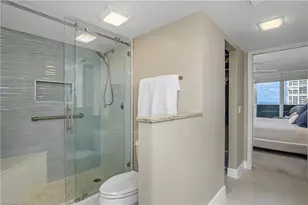4005 Gulf Shore Blvd N, Naples, FL 34103 - Photo 16