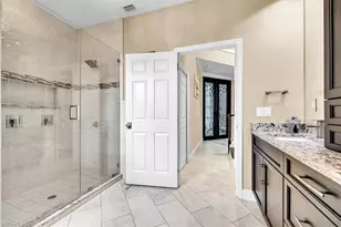 12898 Kedleston Cir, Fort Myers, FL 33912 - Photo 18