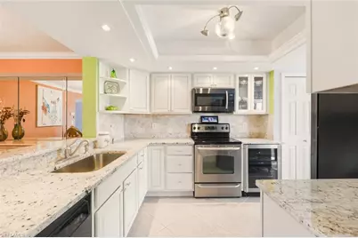 7340 Saint Ives Way #3203, Naples, FL 34104 - Photo 8