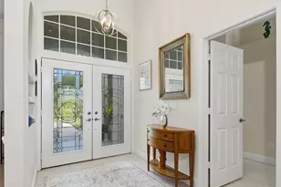 6670 Huntley Ln N, Naples, FL 34104 - Photo 4