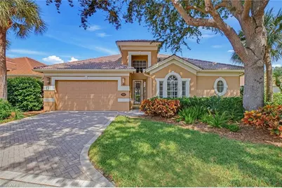 2325 Island Cove Cir, Naples, FL 34109 - Photo 2