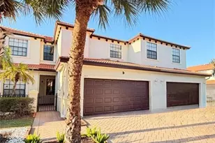 7317 Bristol Cir, Naples, FL 34120 - Photo 2