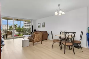 5 Bluebill Ave, Naples, FL 34108 - Photo 10