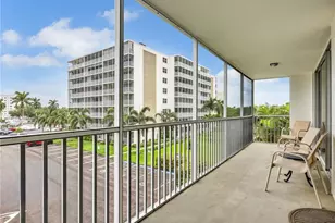5 Bluebill Ave, Naples, FL 34108 - Photo 16