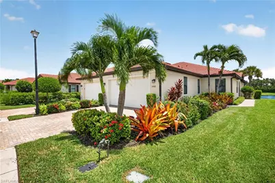 1482 Oceania Dr S, Naples, FL 34113 - Photo 2