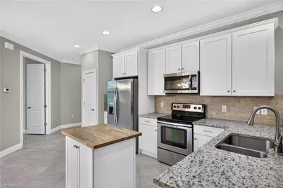 1482 Oceania Dr S, Naples, FL 34113 - Photo 12