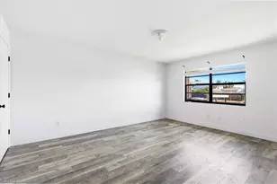 27670 Bay Point Ln, Bonita Springs, FL 34134 - Photo 4