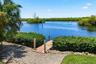 27671 Bay Point Ln, Bonita Springs, FL 34134 - Photo 4