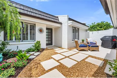 182 Bears Paw Trl, Naples, FL 34105 - Photo 2