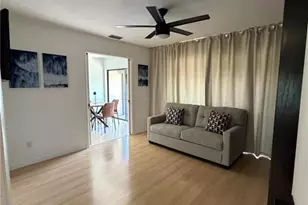 576 Retreat Dr, Naples, FL 34110 - Photo 32