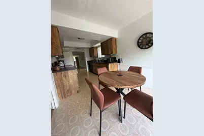 576 Retreat Dr #201, Naples, FL 34110 - Photo 8