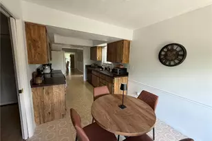 576 Retreat Dr, Naples, FL 34110 - Photo 6