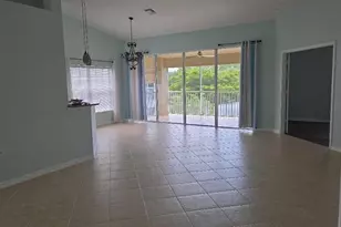 6355 Lexington Ct, Naples, FL 34110 - Photo 4