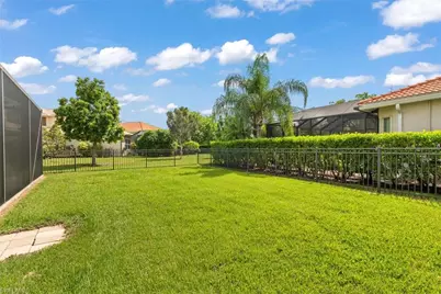 11103 Sparkleberry Dr, Fort Myers, FL 33913 - Photo 38