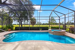 7828 Valencia Ct, Naples, FL 34113 - Photo 2