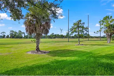 7828 Valencia Ct, Naples, FL 34113 - Photo 28