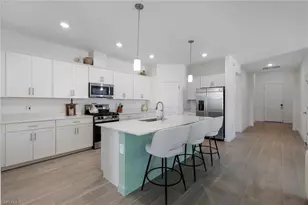 19239 Gentry Pl, Estero, FL 33928 - Photo 6