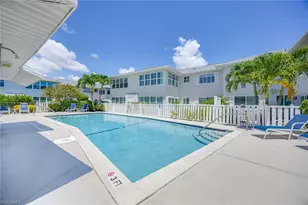 707 Neapolitan Way, Naples, FL 34103 - Photo 22