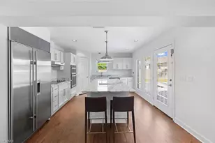 1175 9th Ave N, Naples, FL 34102 - Photo 6