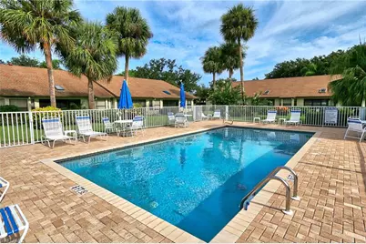 10805 Queen Anne Ln #203, Naples, FL 34109 - Photo 2