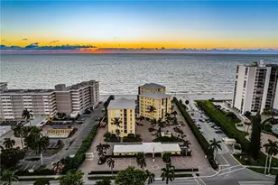 3483 Gulf Shore Blvd N, Naples, FL 34103 - Photo 24