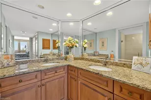 4001 Gulf Shore Blvd N, Naples, FL 34103 - Photo 16