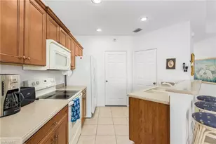 9814 Quinta Artesa Way, Fort Myers, FL 33908 - Photo 4