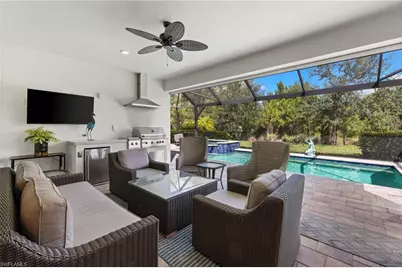 6907 Cocoplum St, Naples, FL 34114 - Photo 14