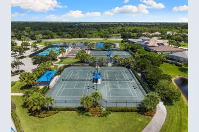 6907 Cocoplum St, Naples, FL 34114 - Photo 10