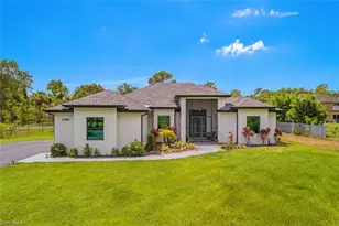 2286 2nd Ave SE, Naples, FL 34117 - Photo 2