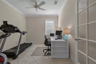 16423 Barclay Ct, Naples, FL 34110 - Photo 8