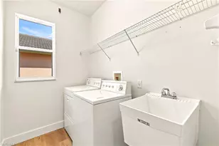 14810 Fripp Island Ct, Naples, FL 34119 - Photo 32
