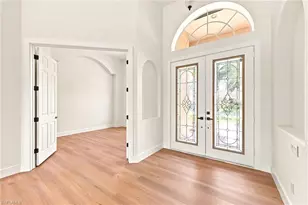 14810 Fripp Island Ct, Naples, FL 34119 - Photo 4