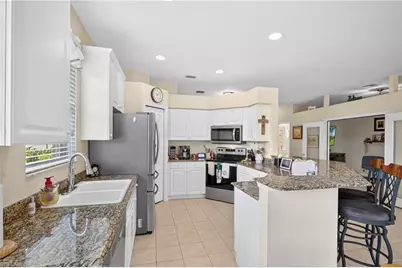 13631 Lucera Ct, Estero, FL 33928 - Photo 8