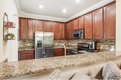 10034 Via Colomba Cir, Fort Myers, FL 33966 - Photo 6