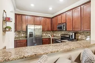 10034 Via Colomba Circle, Fort Myers, FL 33966 - Photo 6