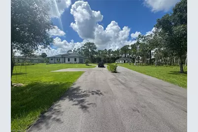 308 Golden Gate Blvd E, Naples, FL 34120 - Photo 2