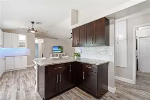 4425 SW 14th Pl, Cape Coral, FL 33914 - Photo 10