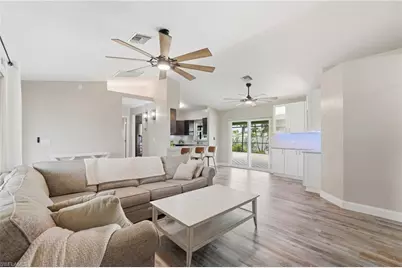 4425 SW 14th Pl, Cape Coral, FL 33914 - Photo 6