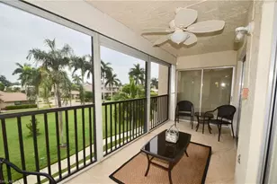 555 Park Shore Dr, Naples, FL 34103 - Photo 18