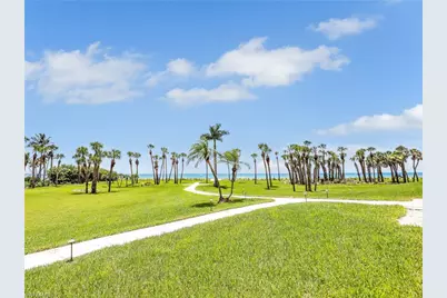 10951 Gulfshore Dr #504, Naples, FL 34108 - Photo 36