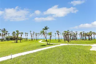 10951 Gulf Shore Dr, Naples, FL 34108 - Photo 36