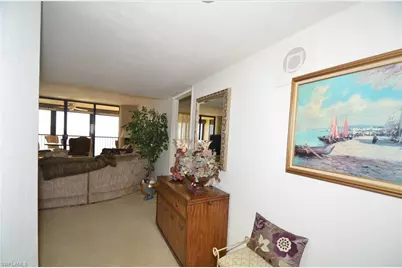 10951 Gulfshore Dr #504, Naples, FL 34108 - Photo 4