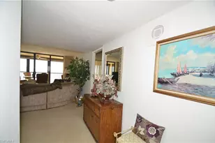 10951 Gulf Shore Dr, Naples, FL 34108 - Photo 4