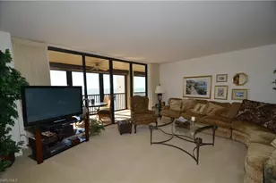 10951 Gulf Shore Dr, Naples, FL 34108 - Photo 12