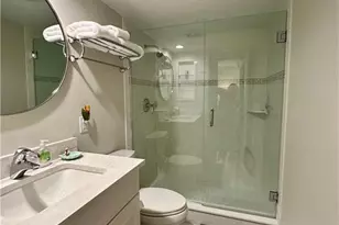 10951 Gulf Shore Dr, Naples, FL 34108 - Photo 30
