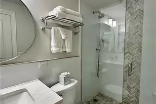 10951 Gulf Shore Dr, Naples, FL 34108 - Photo 36