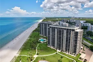 10951 Gulf Shore Dr, Naples, FL 34108 - Photo 46